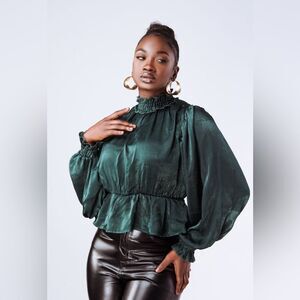 Peach Love Womens Green Josephine Mock Neck Peplum Long Sleeve Top L EUC holiday